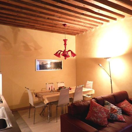 Ca' Delle Maschere Venice Room photo
